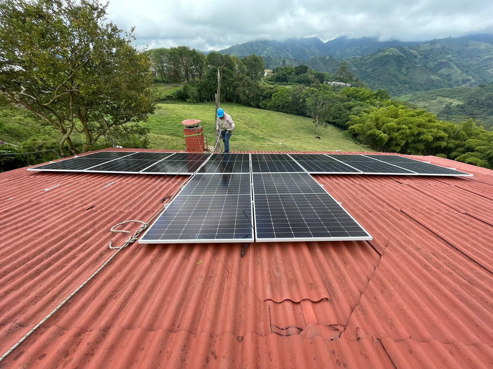 Proyecto Solar Neira — Paneles
